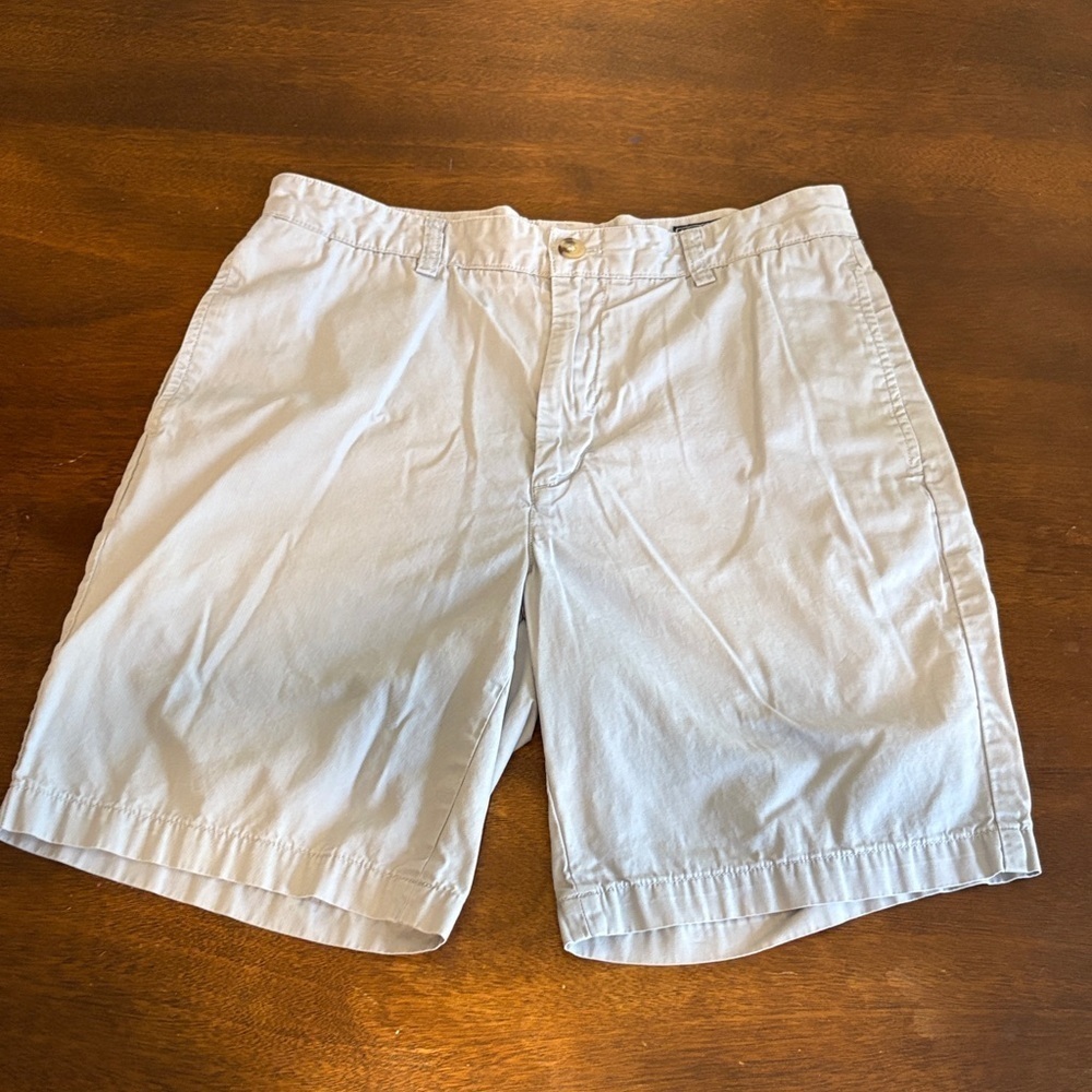 Vineyard Vines Men's Light Tan Flat Front Shorts